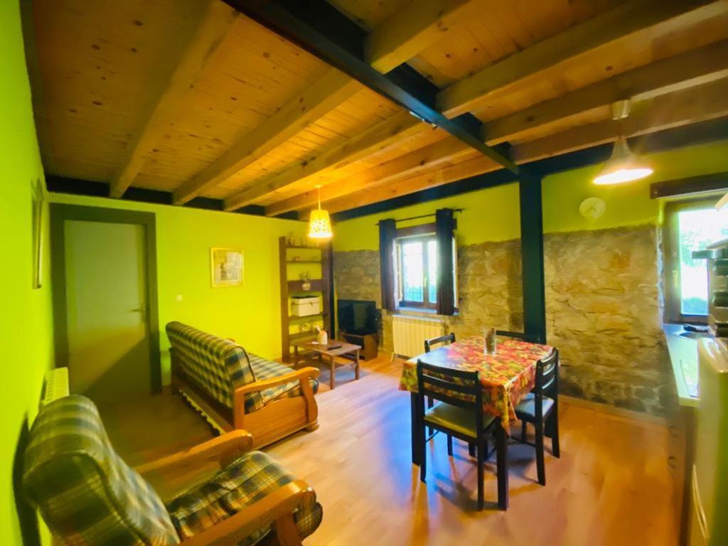 Alojamientos Casa San Apartamentos Besande Εξωτερικό φωτογραφία